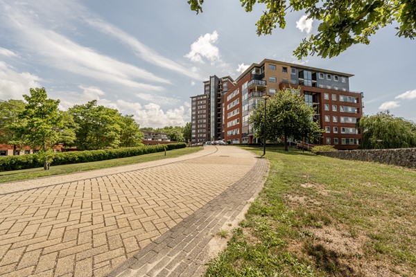 Medium property photo - Thetfordstraat 172, 3203 LJ Spijkenisse